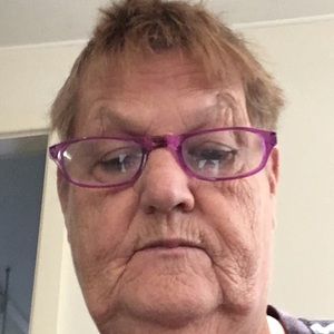 Meet your Posher, Jenny